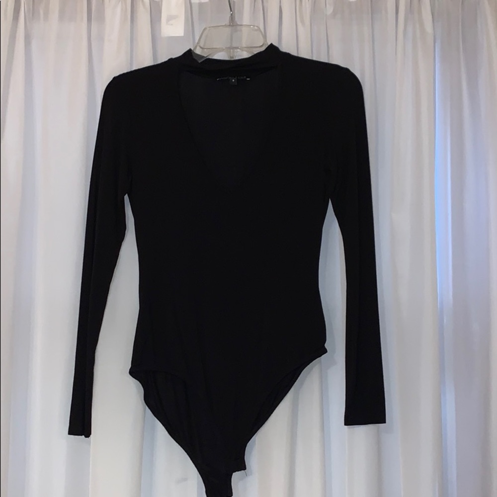 KENDALL & KYLIE 🖤 body suit onesie w choker neck